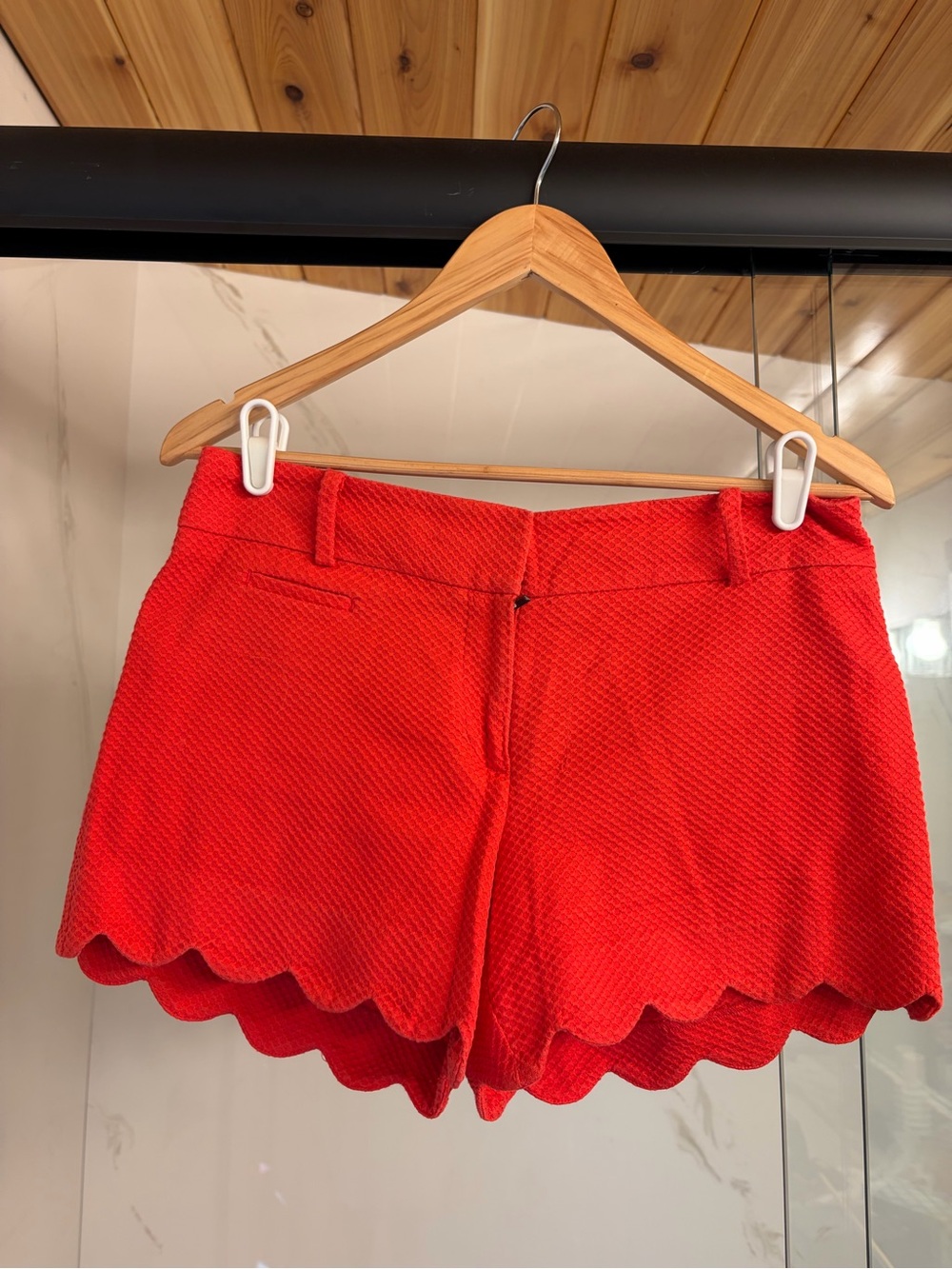 Loft Scalloped edge shorts